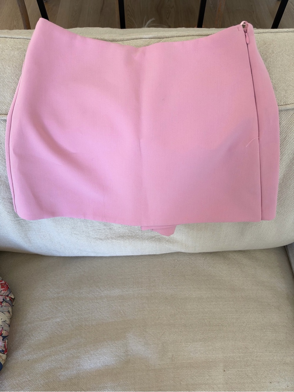 Zara Pink Mini Skirt - Sleek Straight Silhouette